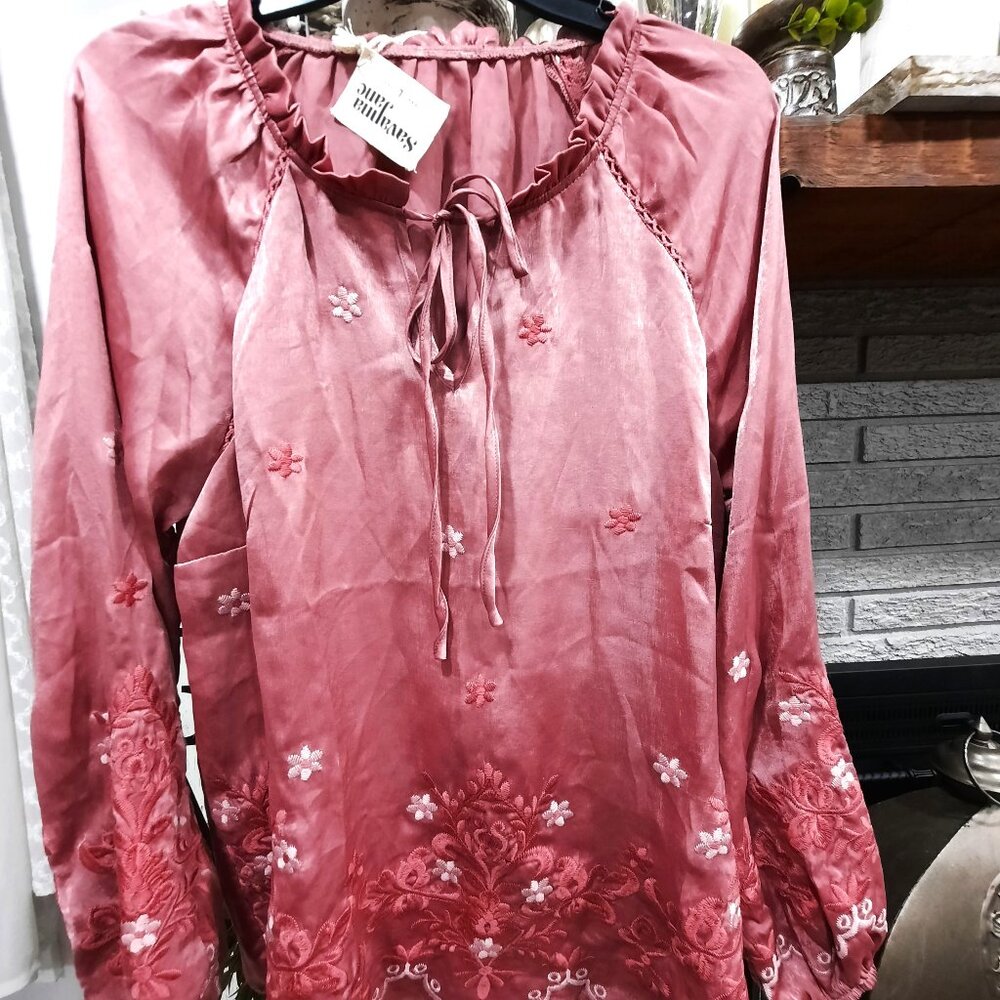 NWT Womens Savanna Jane Dusty Rose Floral Embroidered Boho Blouse Size Large